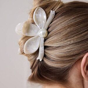 FASHIONABLE FLOWER & FAUX PEARL HAIR CLAW CLAW CLIP SHAIR CLIPS HAIR